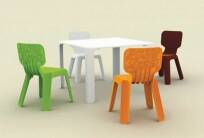 Magis Me Too - stolik dla dzieci LINUS z krzesełkami Alma