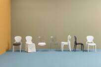 Pedrali QUEEN 650 krzesła w różnych kolorach i z poduszkami i pokrowcami 